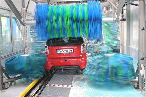 Maguc Brush Car Wash in Irvine: The Expert Choice for Car Cleaning